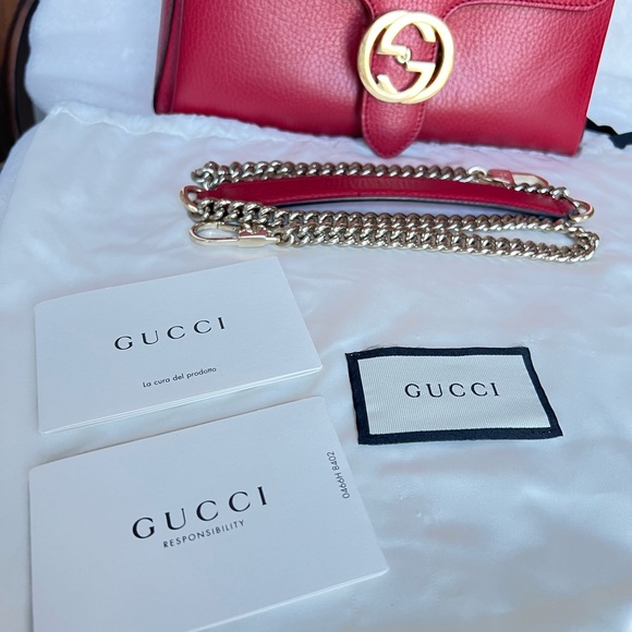 Gucci Calfskin Interlocking G Shoulder bag - Picture 4 of 16